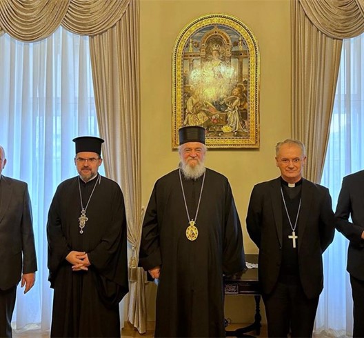 ​Nadbiskup Kutleša primio episkopa Kirila